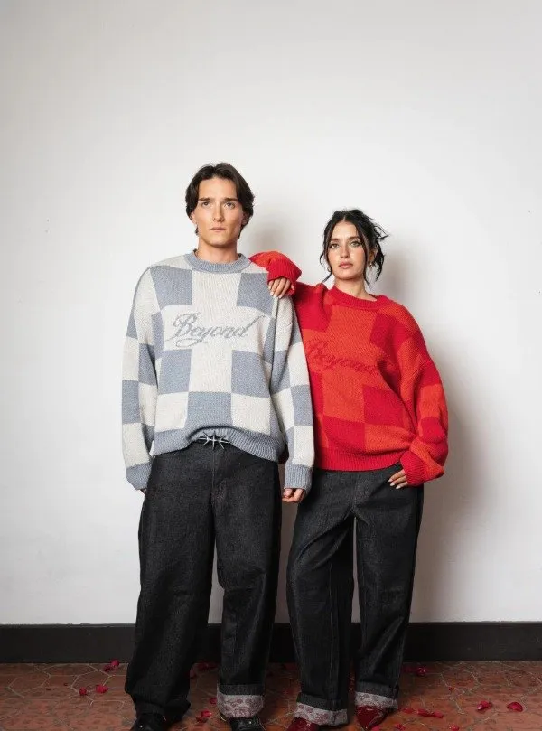 Sweater Chess Red